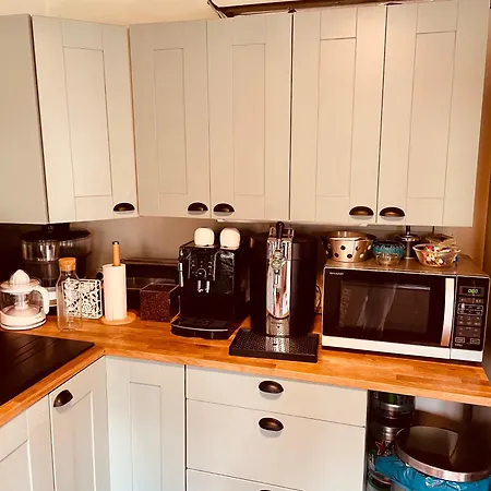 Beautiful Normandy Longere, Billiards, Heated Pool بيت للعطل *