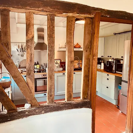 Beautiful Normandy Longere, Billiards, Heated Pool